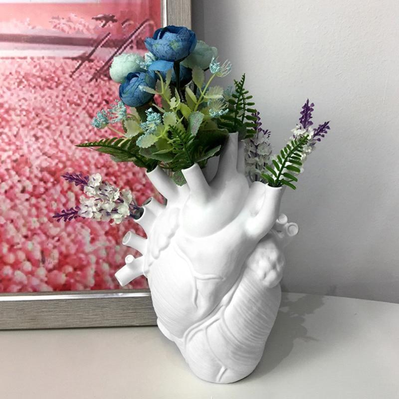 Avtoit | Heart Flower Vase