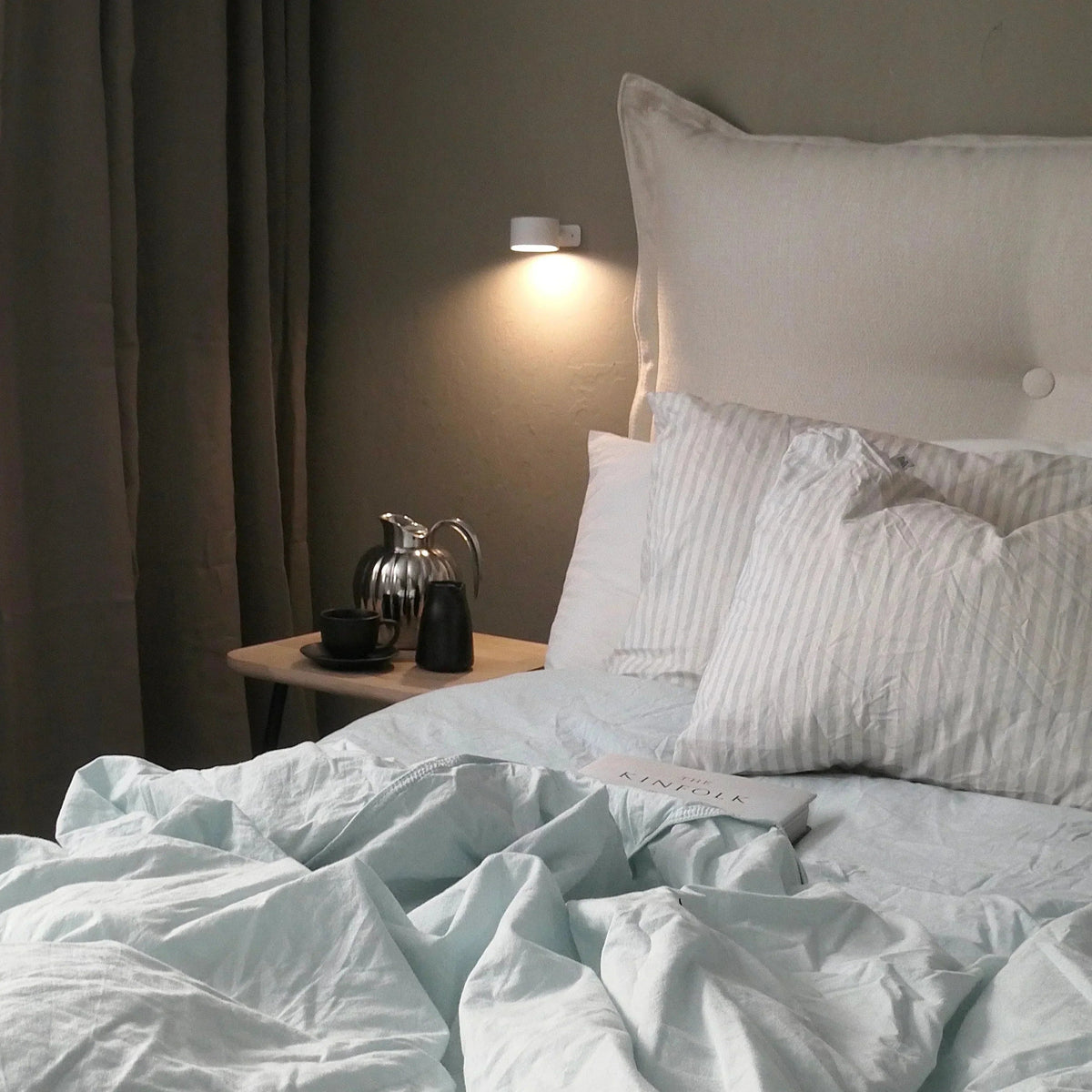 Avtoit | Wireless Rechargeable Wall Lamp - LumoFlex