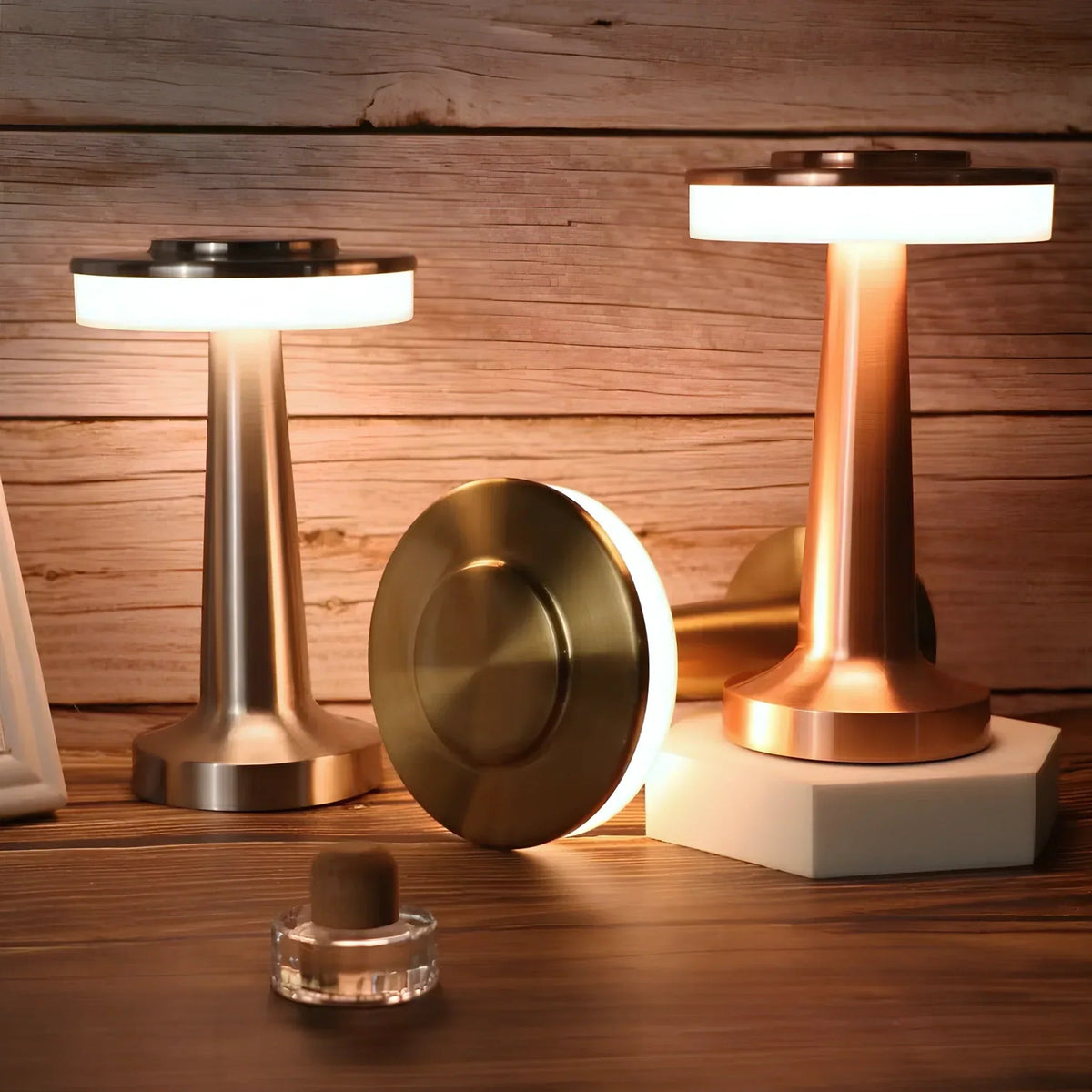 Avtoit | Wireless Retro Table Lamp - LumiBar