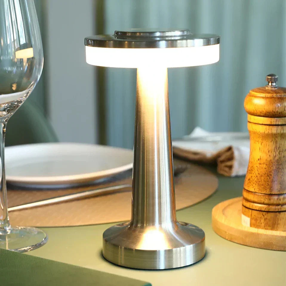 Avtoit | Wireless Retro Table Lamp - LumiBar