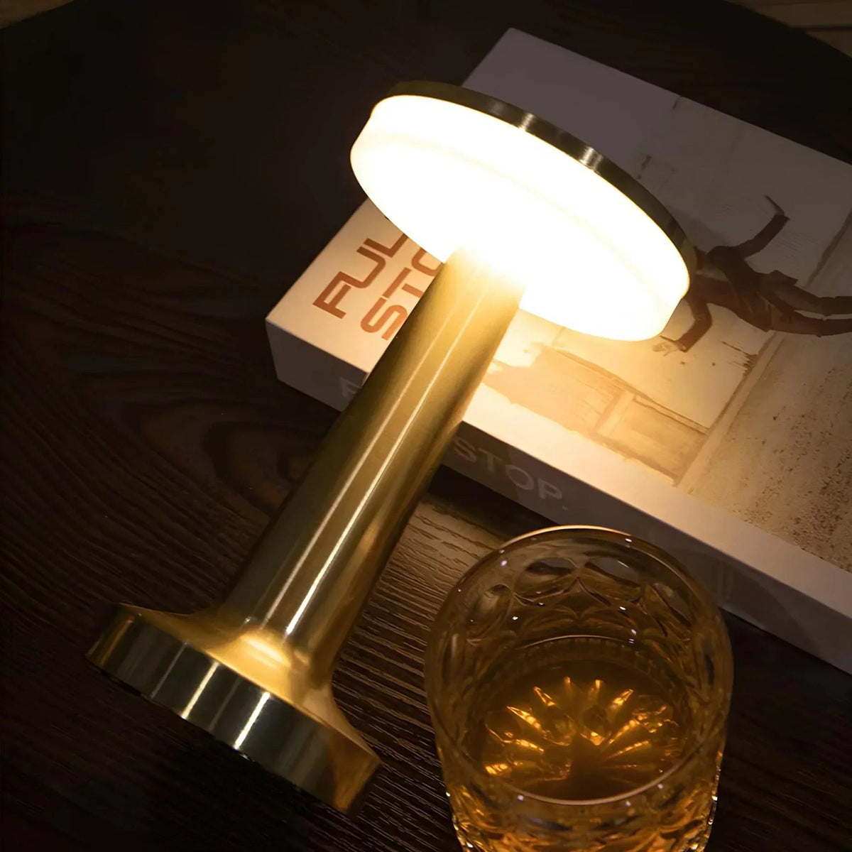 Avtoit | Wireless Retro Table Lamp - LumiBar