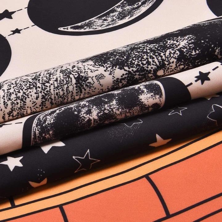 Avtoit | "The Moon" Tarot Colored Tapestry