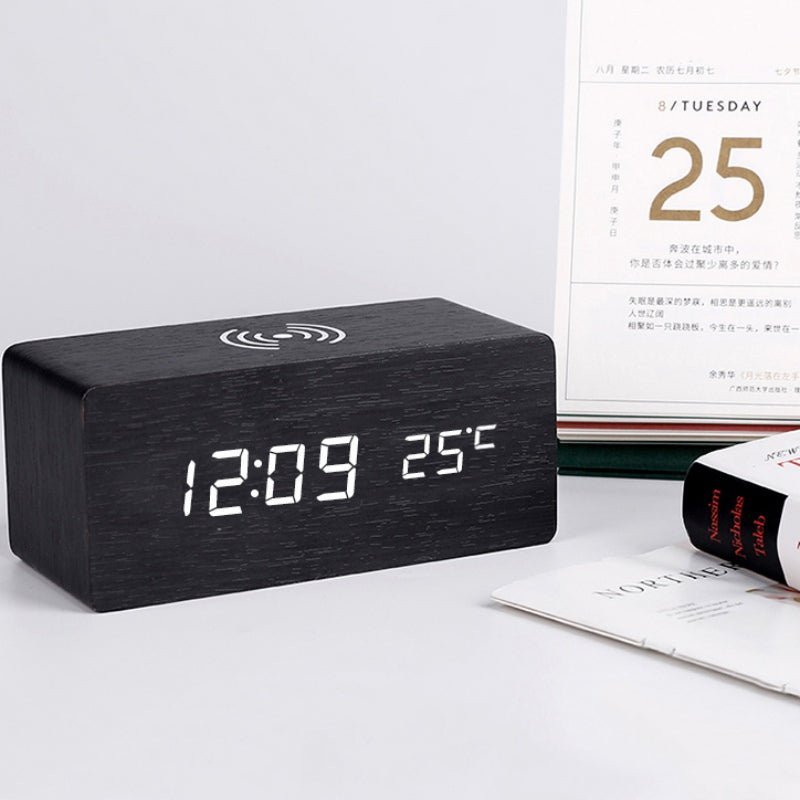 Avtoit | Wood Electric Alarm Clock with Wireless Charging Pad