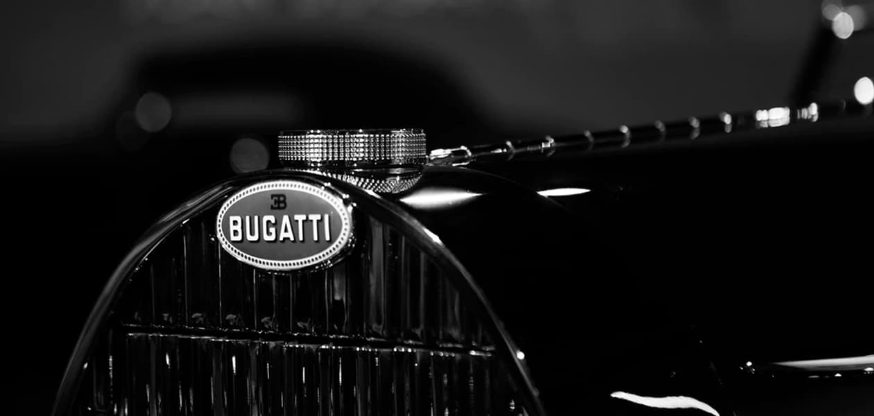 История одного автомобиля: легендарный Bugatti Veyron